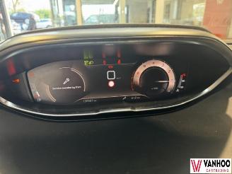 Peugeot 5008  picture 18