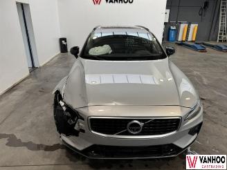 Volvo V-60  picture 2