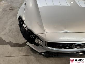 Volvo V-60  picture 3