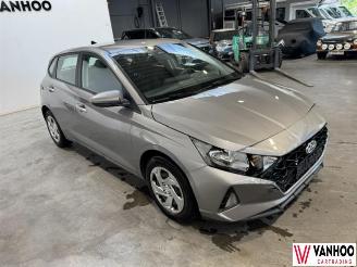 Hyundai I-20  picture 3