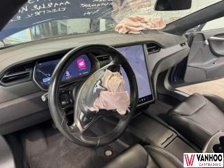 Tesla Model S S picture 13