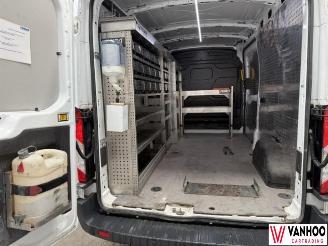 Ford Transit  picture 6