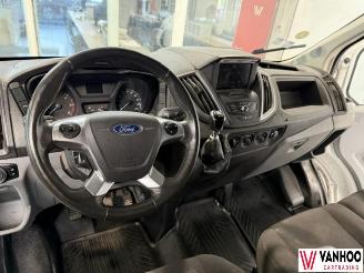 Ford Transit  picture 11