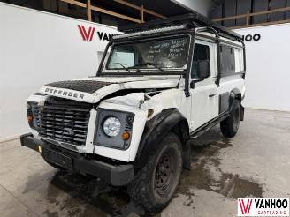 Schadeauto Land Rover Defender  2015/9