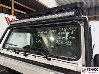 Land Rover Defender  picture 23