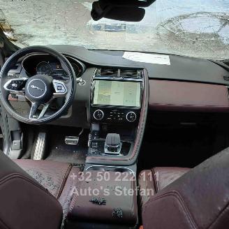 Jaguar E-Pace P 300E AWD picture 14