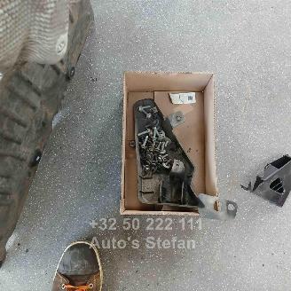 Jaguar E-Pace P 300E AWD picture 30