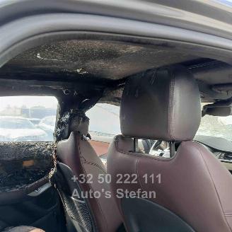 Jaguar E-Pace P 300E AWD picture 15