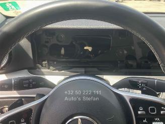 Mercedes E-klasse 200 D picture 8