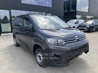 uszkodzony samochody osobowe Citroën Berlingo  2021/4