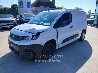 Peugeot Partner PREMIUM picture 3
