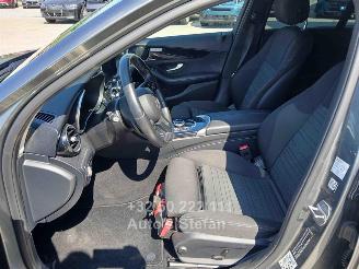 Mercedes C-klasse 200 D picture 17