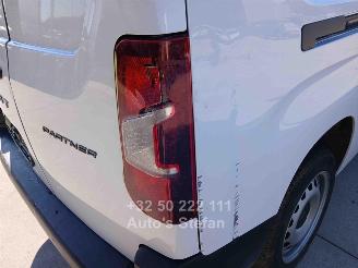 Peugeot Partner PREMIUM picture 16