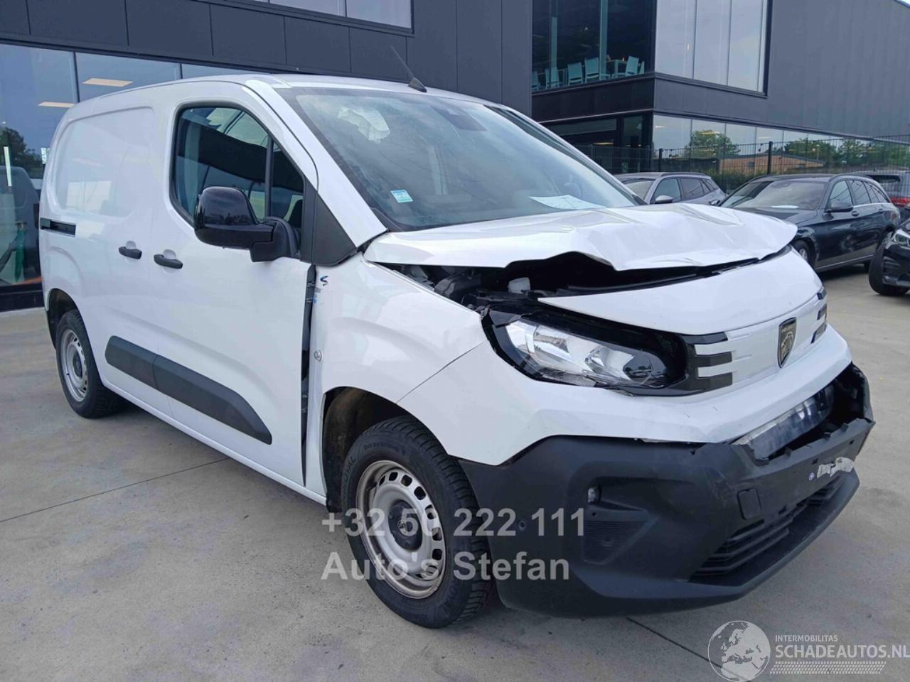 Peugeot Partner PREMIUM