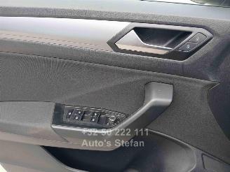 Volkswagen T-Roc ACTIVE picture 9