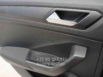 Volkswagen T-Roc ACTIVE picture 13