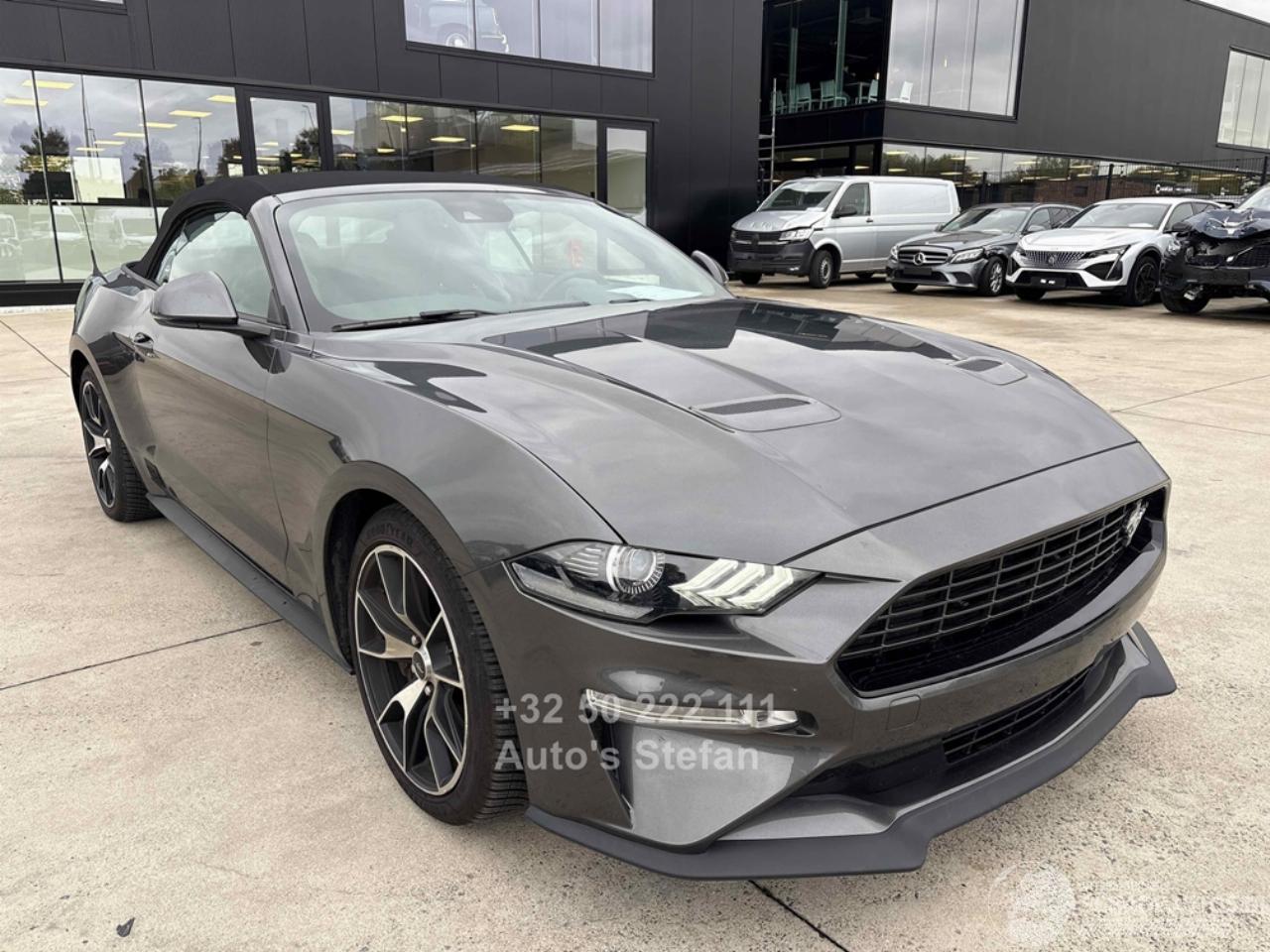 Ford Mustang CONVERTIBLE