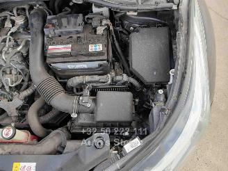 Toyota C-HR C-HR C-BUSINESS PLUS picture 14