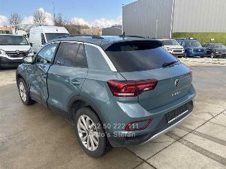 Volkswagen T-Roc LIFE picture 4