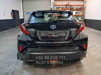 Toyota C-HR  picture 5
