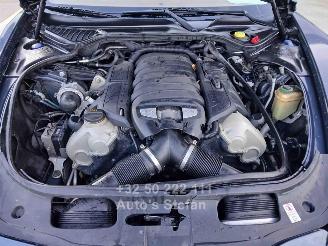 Porsche Panamera 4S picture 23