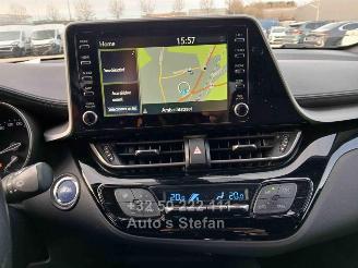 Toyota C-HR  picture 11