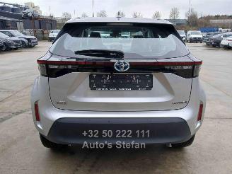 Toyota Yaris CROSS picture 4