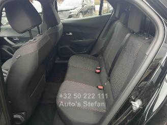 Peugeot 2008 STYLE picture 13