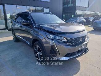 Schadeauto Peugeot 5008 GT 2023/12