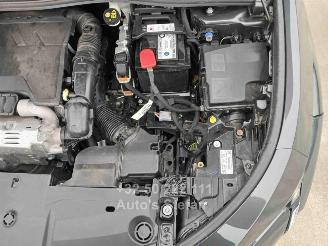 Peugeot 408 GT picture 18