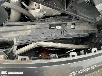 Peugeot 5008 GT picture 3