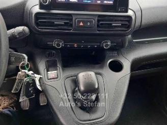 Peugeot Partner PREMIUM picture 7