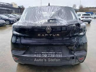 Damaged car Renault Captur EVOLUTION 2025/2