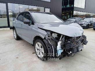 krockskadad bil auto Nissan Qashqai E-POWER ACENTA 2025/1