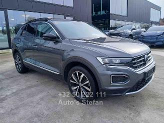 Damaged car Volkswagen T-Roc STYLE 2020/2