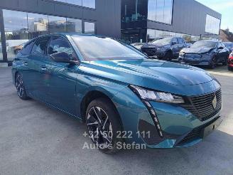 Damaged car Peugeot 308 ACTIVE 2024/10