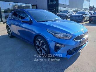 Auto incidentate Kia Cee d  2019/12