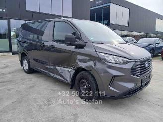 uszkodzony samochody osobowe Ford Transit CUSTOM 2025/1