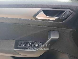 Volkswagen T-Roc STYLE picture 12