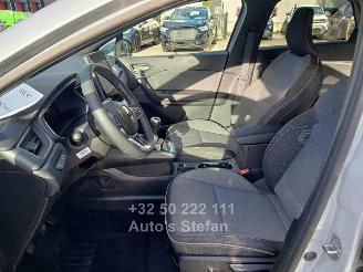 Renault Captur TECHNO picture 17