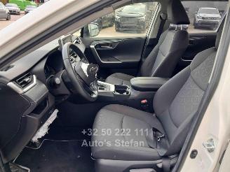 Toyota Rav-4  picture 8