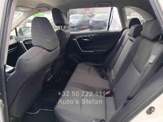 Toyota Rav-4  picture 9