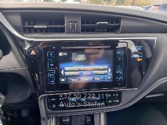 Toyota Auris COMFORT picture 10