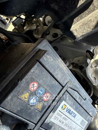 Suzuki Vitara GLX picture 25