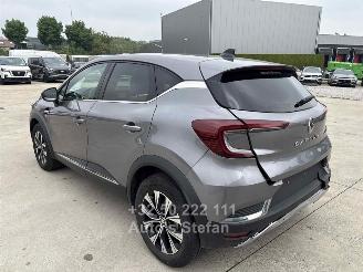 Renault Captur TECHNO picture 4