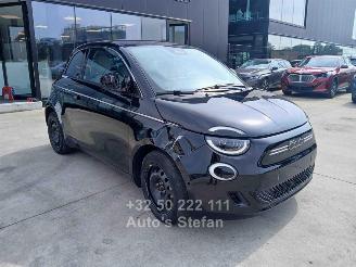 Damaged car Fiat 500 E BEV 2024/4