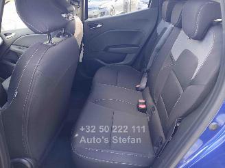 Renault Clio E-TECH HYBRIDE picture 11