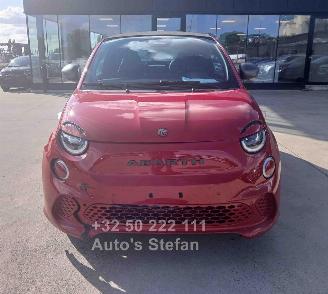 Fiat 500 E ABARTH picture 2
