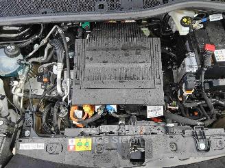 Peugeot 2008 E-ACTIVE picture 90