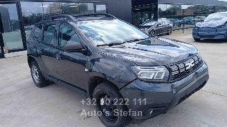 Vaurioauto  passenger cars Dacia Duster ESSENTIAL 2024/2